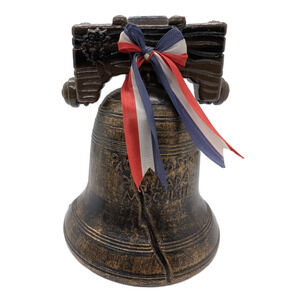 Liberty Bell Bookend Replica Pass & Stow Philadelphia PA Patriotic Decor 6 inch